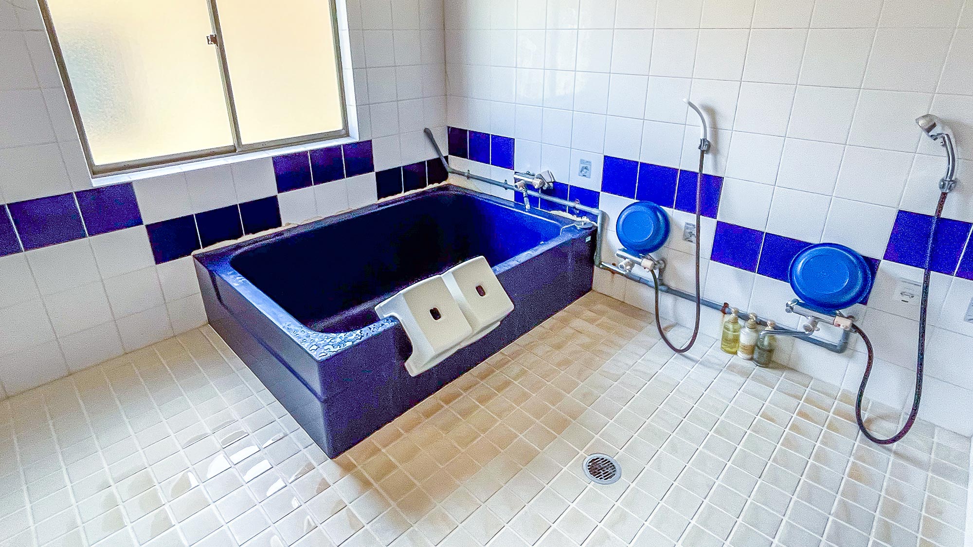 ・【共同浴場】家族や友人と、水入らずの貸切風呂で最高の思い出を