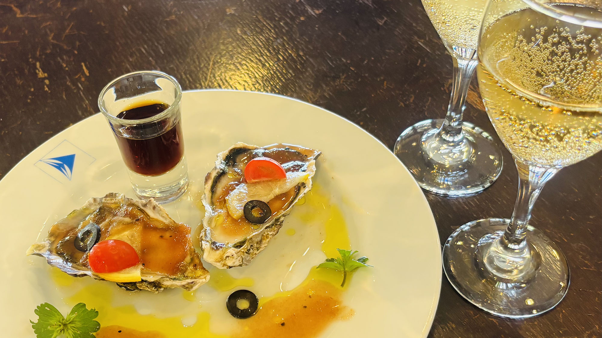 ・【焼きしゃぶコース】コースの前菜、色とりどりで食欲をそそります