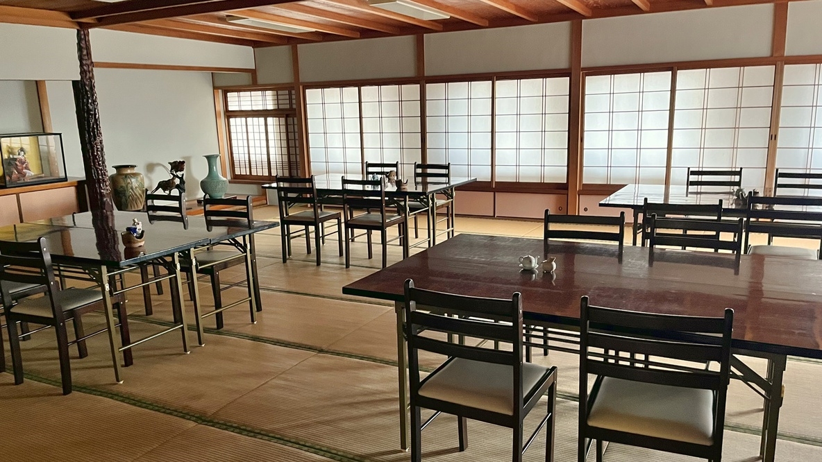 【眺望なし・二食付き】冬季限定！お部屋からの眺めは気にしない方！特別価格でご提供★