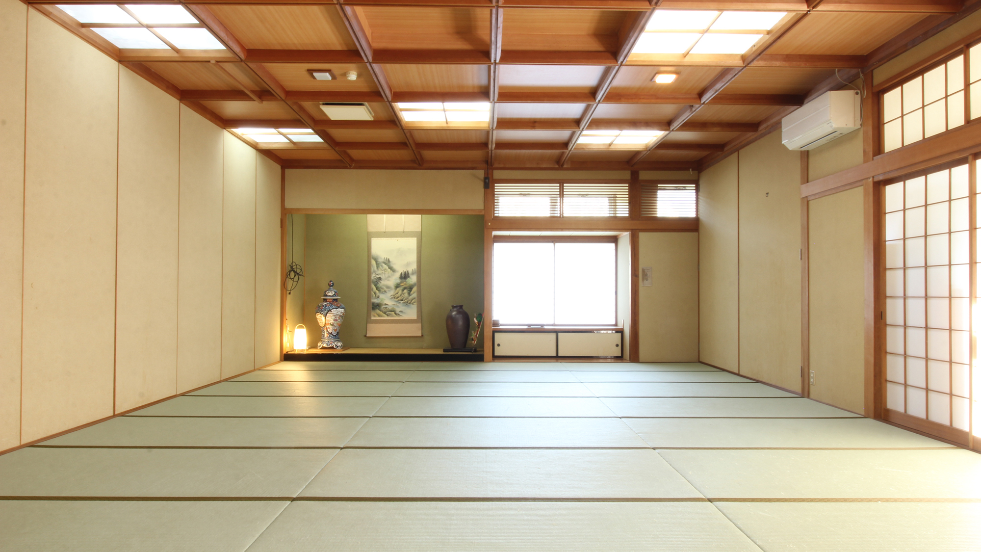 【おまかせ団体和室】部屋の一例です。