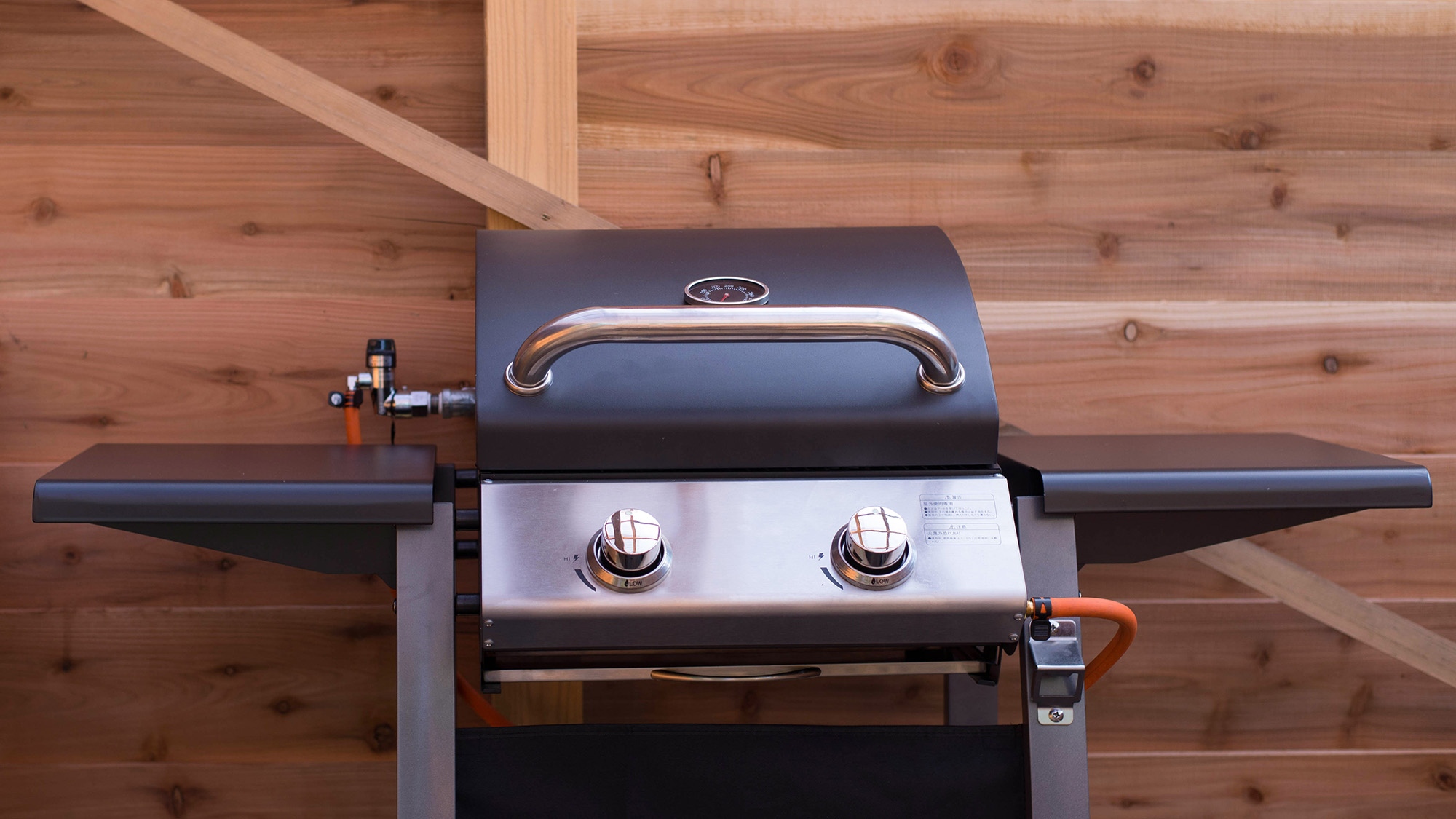 ・【BBQデッキ】各デッキには本格的なガスグリル(有料)をご用意しております