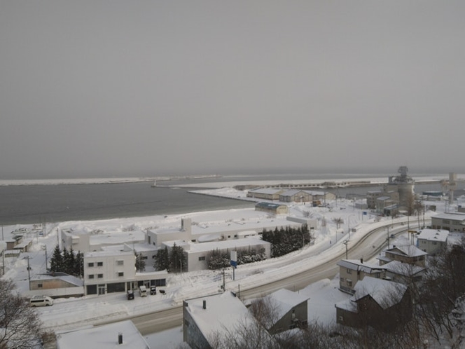 網走に流氷がやって来ました。