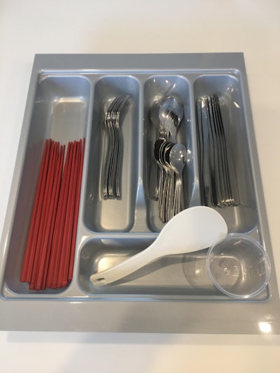 カトラリー一式。