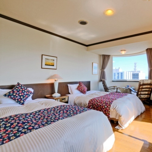 Canal side twin room