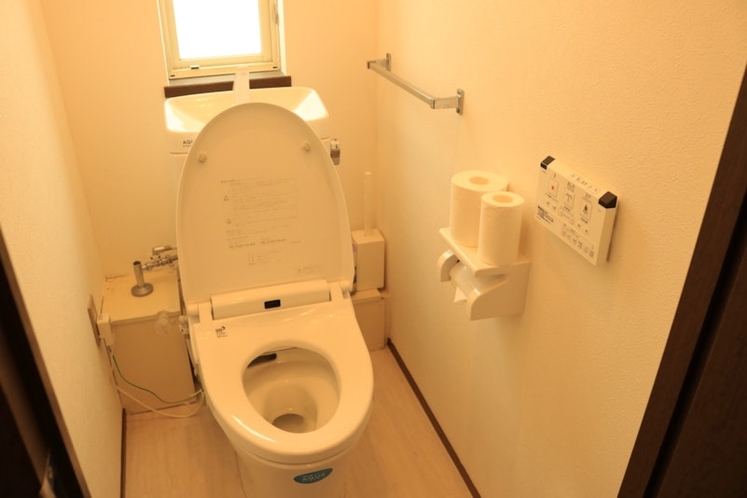 2nd floor Toilet