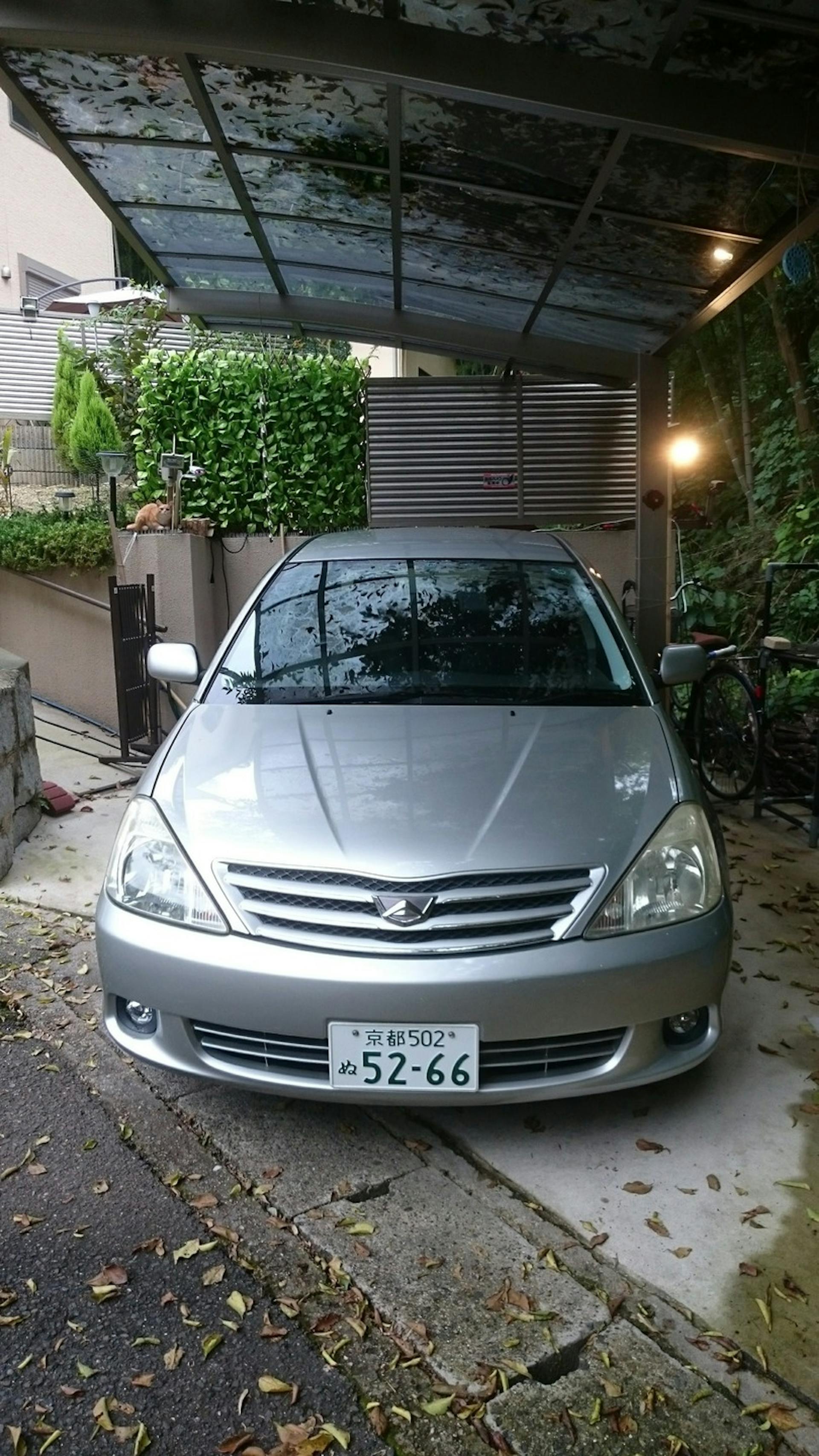 お客様用無料駐車場　