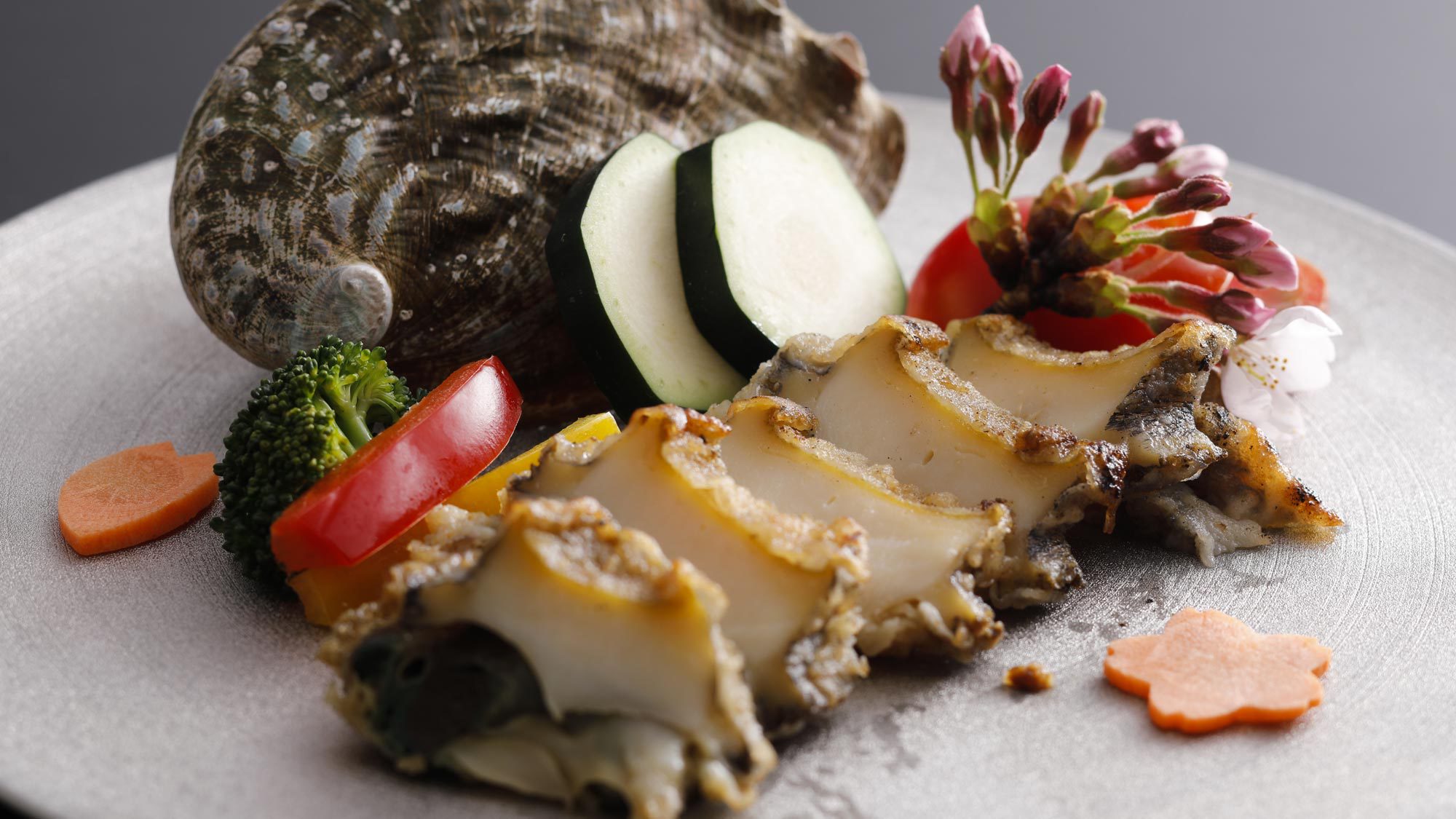 活き鮑のムニエル