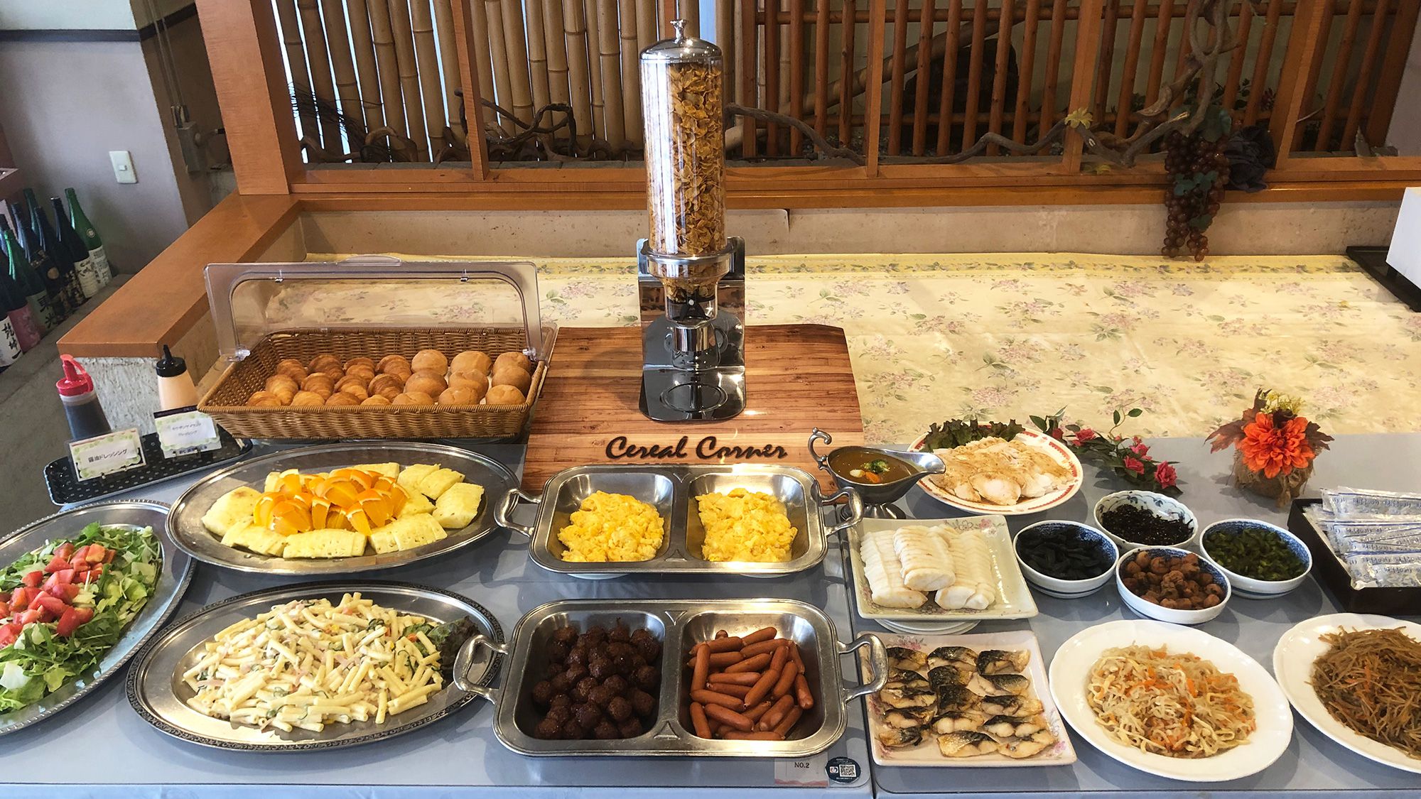 朝食バイキング