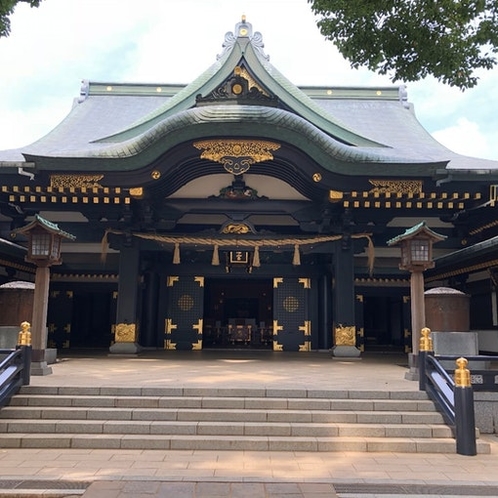 There is a Hachimangu Shrine a 2-minute walk.