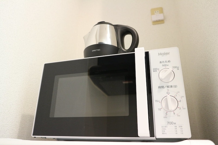 Microwave oven, electric kettle