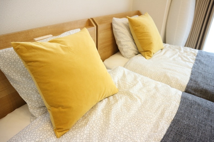 Bed、Pillow