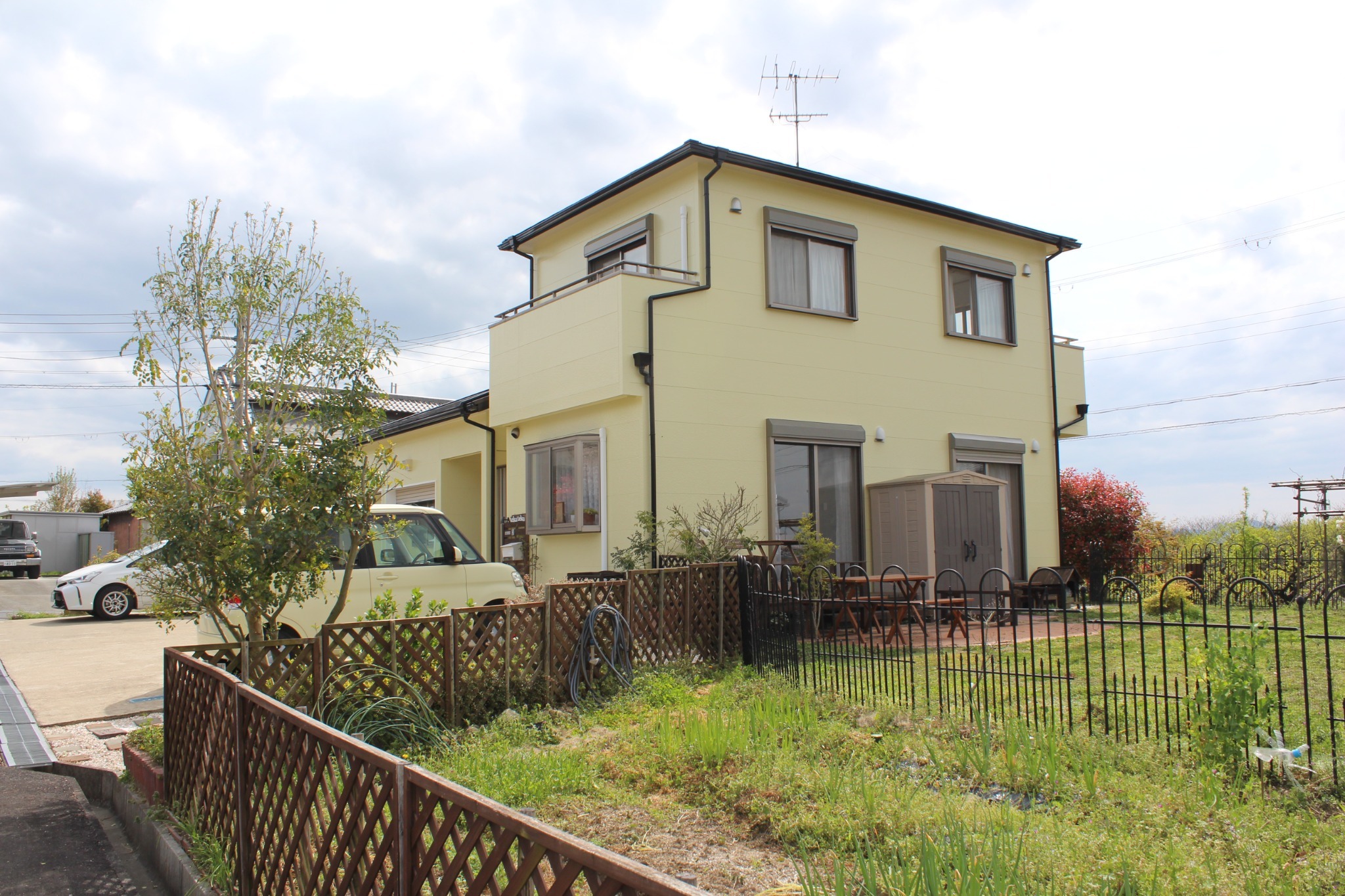 北東からの外観