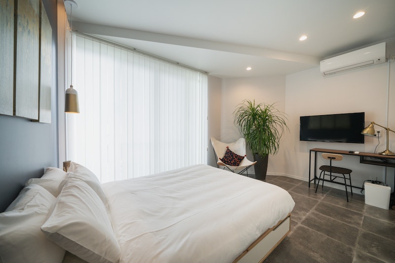 BED ROOM 2 (Double Bed×1)