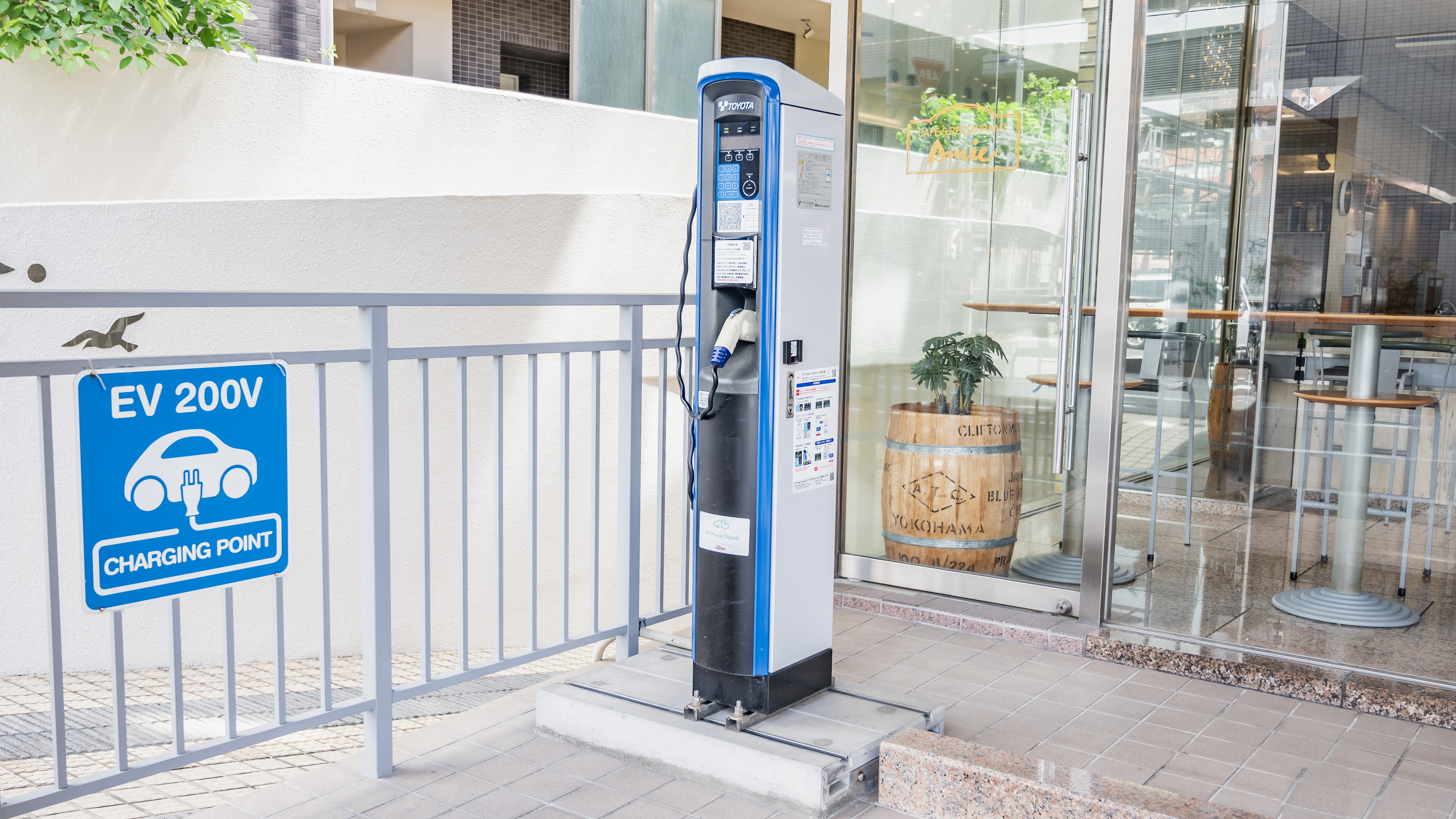 電気自動車用の充電スペース