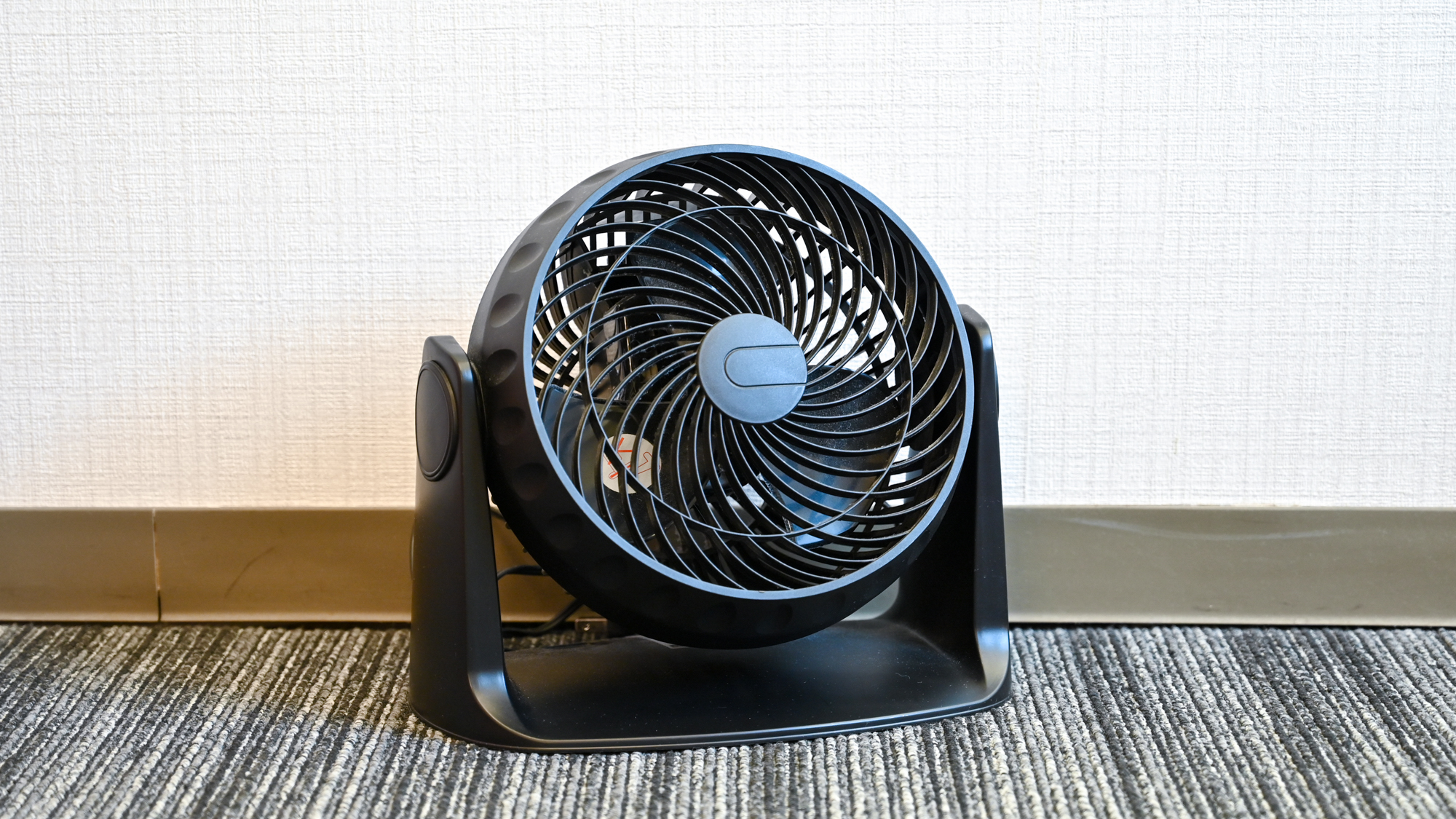 デラックスツインルームにはサーキュレーターも完備