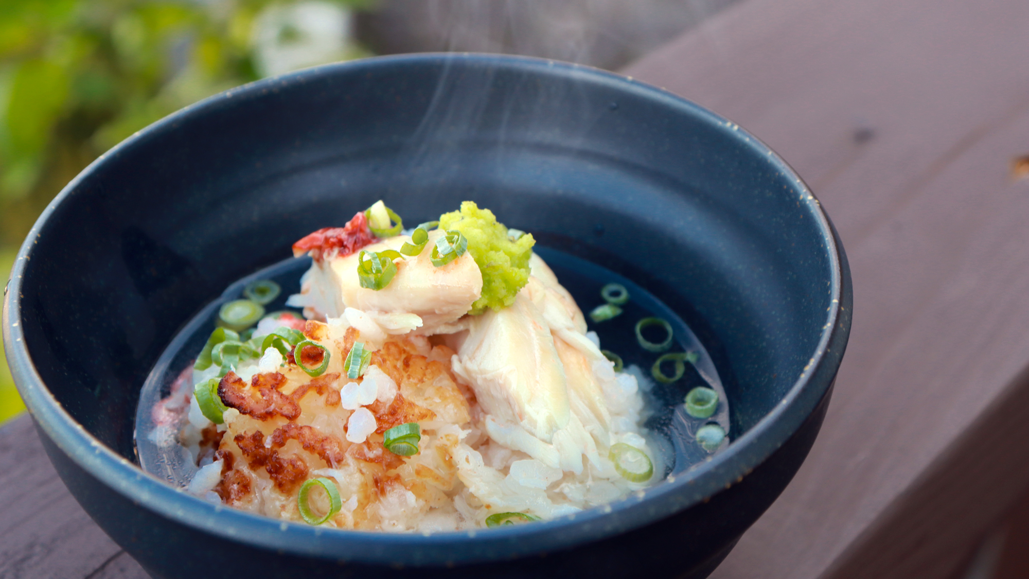 金目鯛の釜飯に、しゃぶしゃぶの出汁をかけて。おコゲ入りの出汁茶漬けに早変わり！