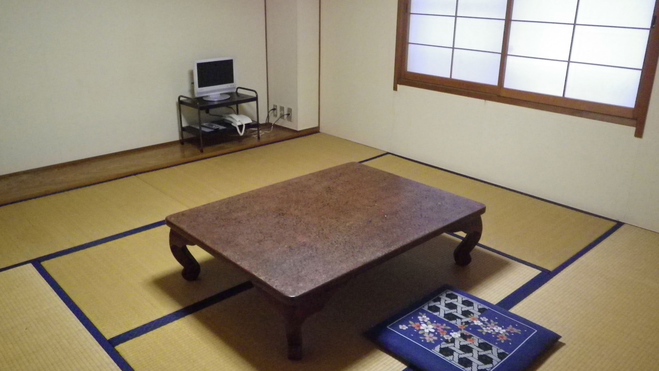 【禁煙】和室8畳 <Wi-Fi無料>