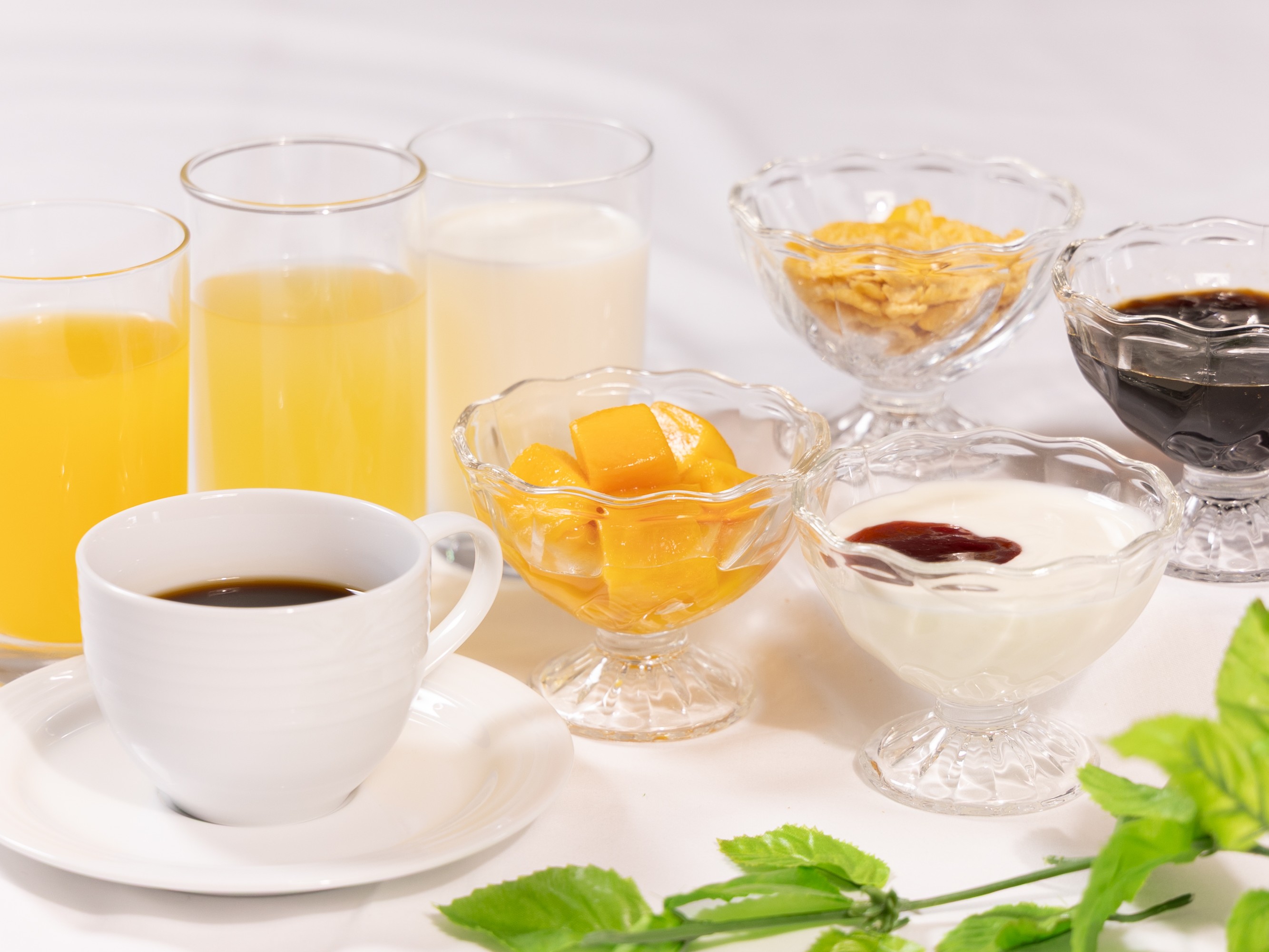 香り豊かなコーヒーをどうぞ。