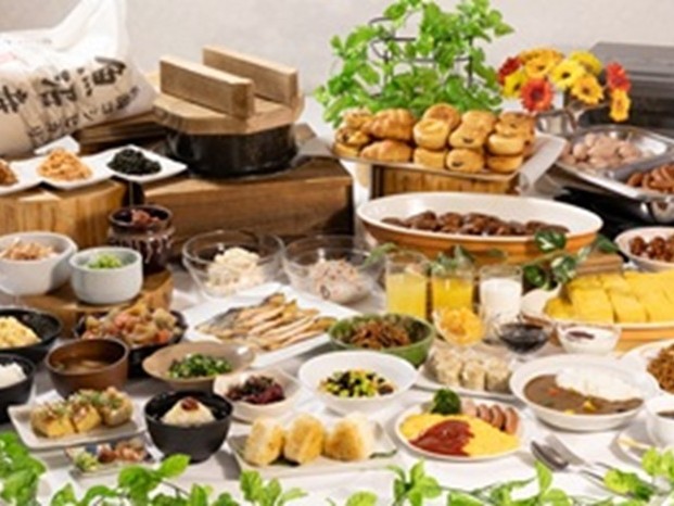 米どころ新潟の魚沼産コシヒカリをメインにした和洋ビュッフェ。