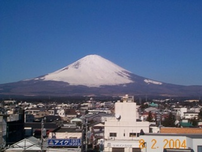 富士山の全景