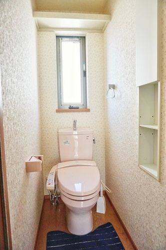2階トイレ / Toilet on the 2nd floor