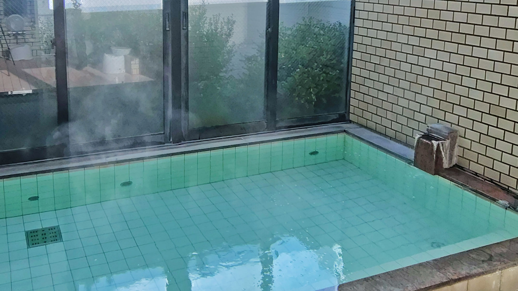 ゆったりくつろげる「大浴場」