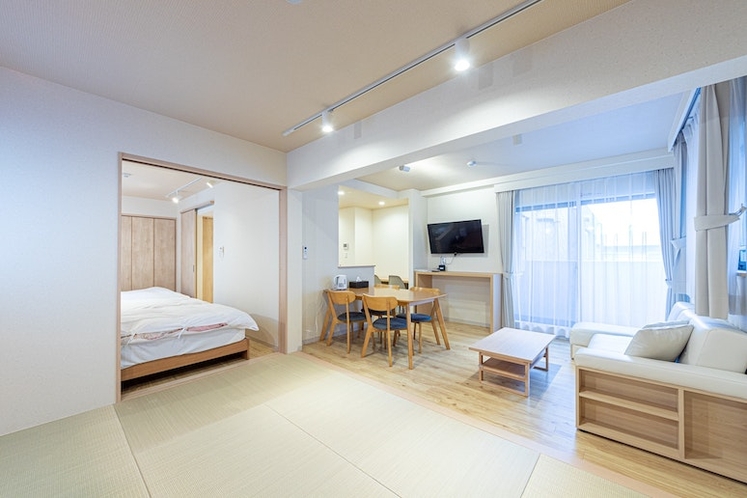 和室は、布団を敷けば寝室としてもご利用頂けます。