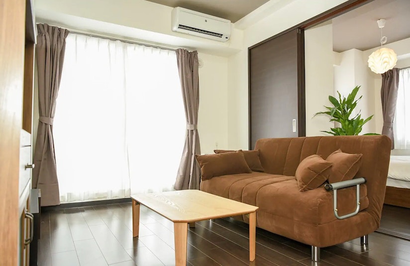 リビングにはティーテーブルがございます