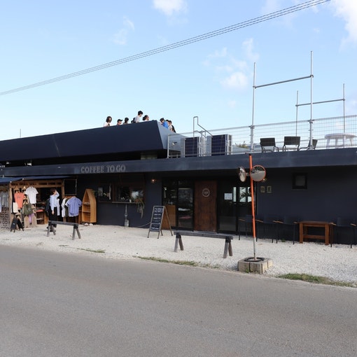 Restaurant L LOTA 古宇利大橋を一望できる古宇利島の絶景レストラン 車で13分...