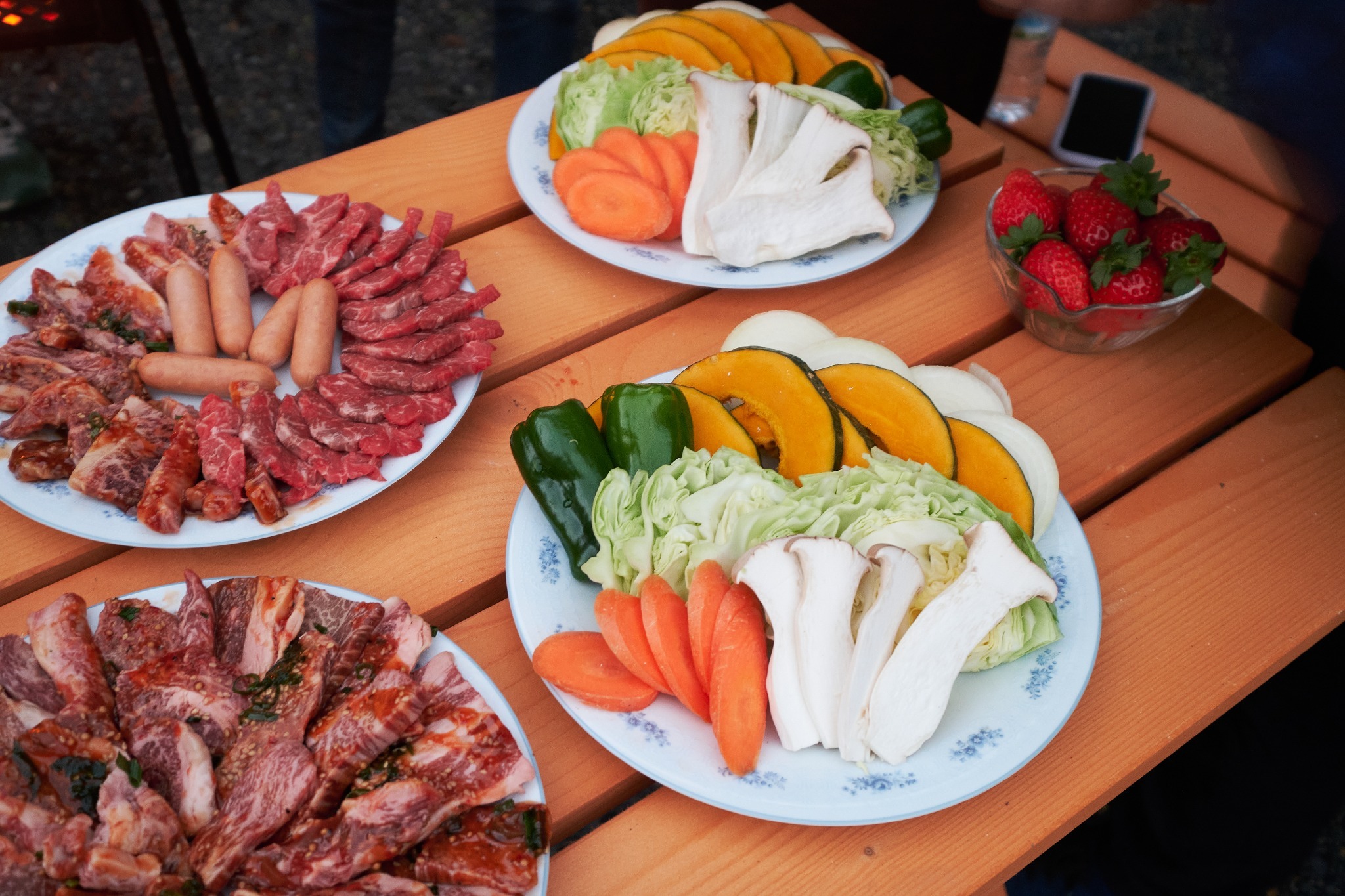 You can enjoy barbecuing in front of the house....