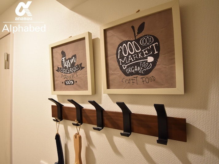 ちょっとしたお荷物もこちらにかけてお部屋ではごゆっくりとお過ごしください