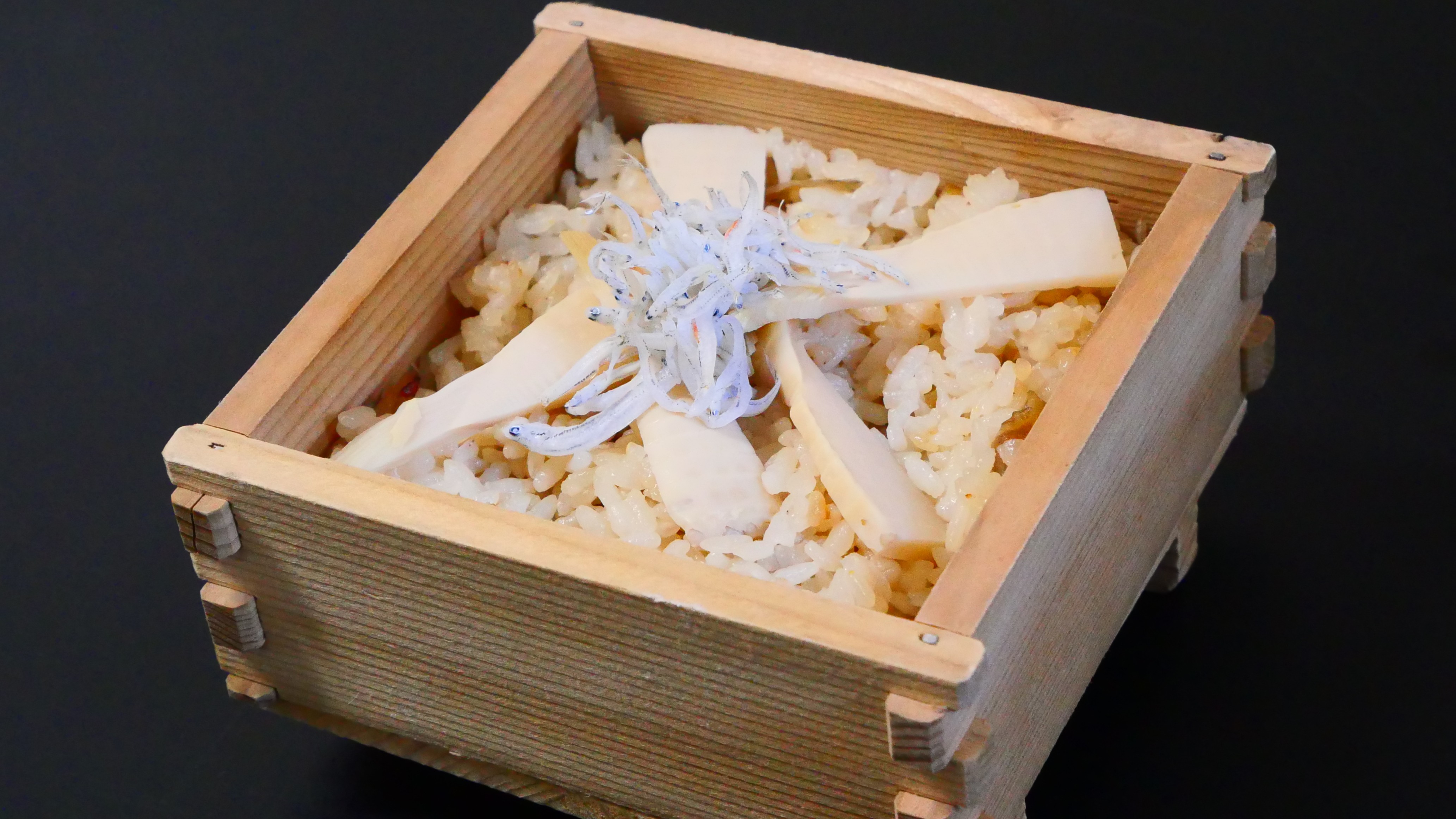 食事：長州鶏と筍蒸篭蒸し御飯～四季旬彩会席～3月・4月～