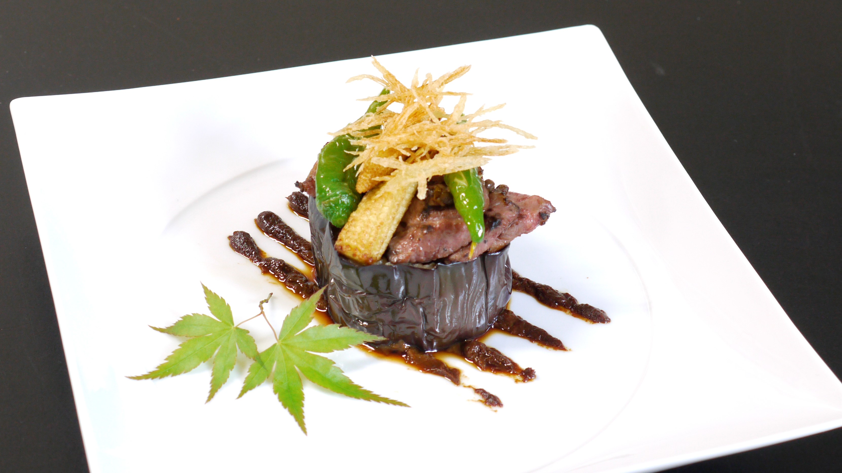 強肴：和牛ロース有馬山椒焼き～四季旬彩会席［ 7月・8月 ］（イメージ)