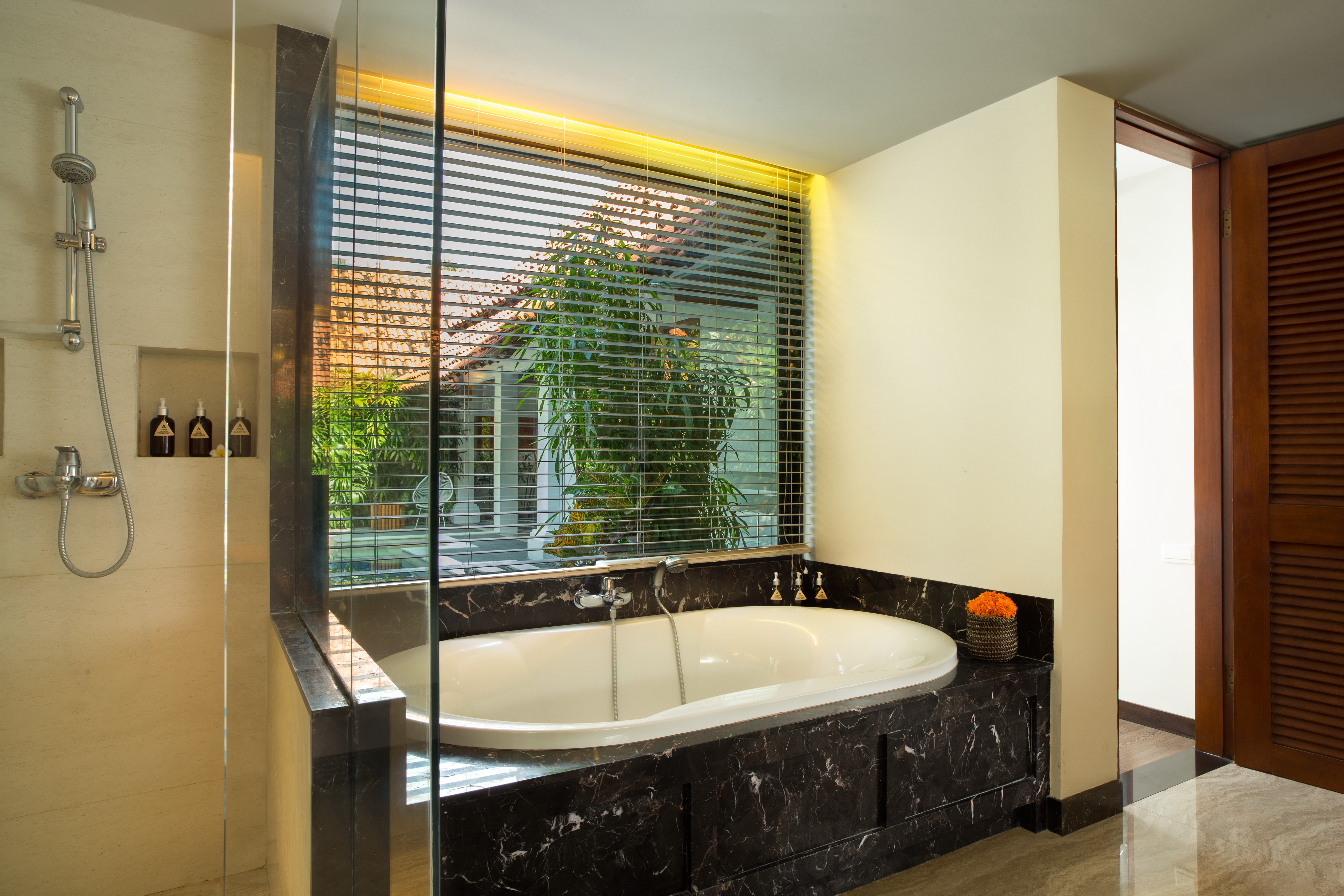 1ベッドルーム  プール  ヴィラ【250平米】