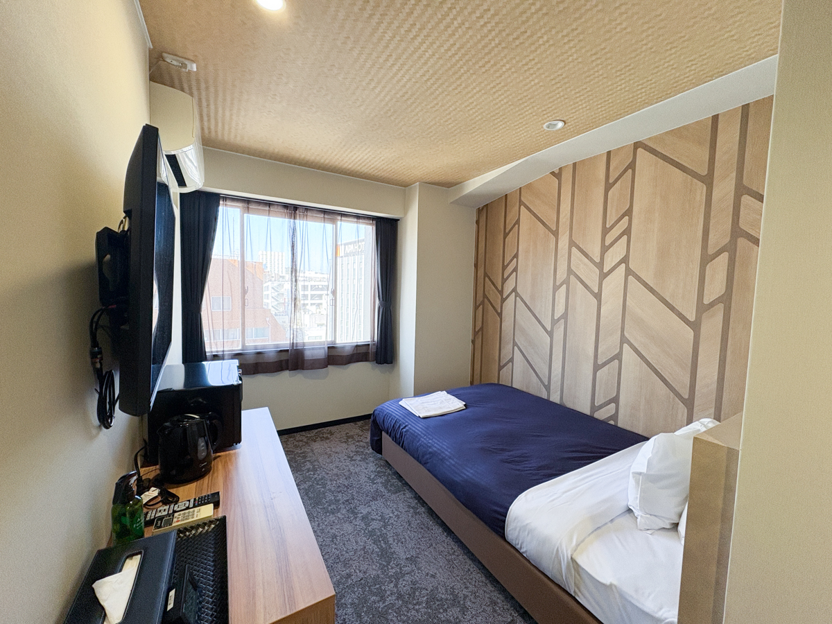 シングルルーム　バスルーム付