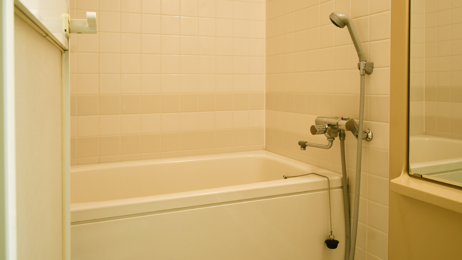 205【和室ダイニング付き小上りベッドの和洋室】