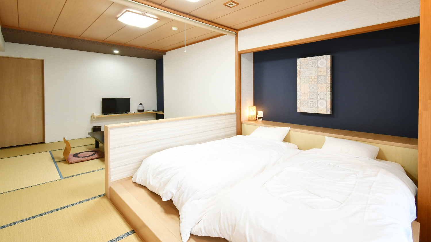 205【和室ダイニング付き小上りベッドの和洋室】