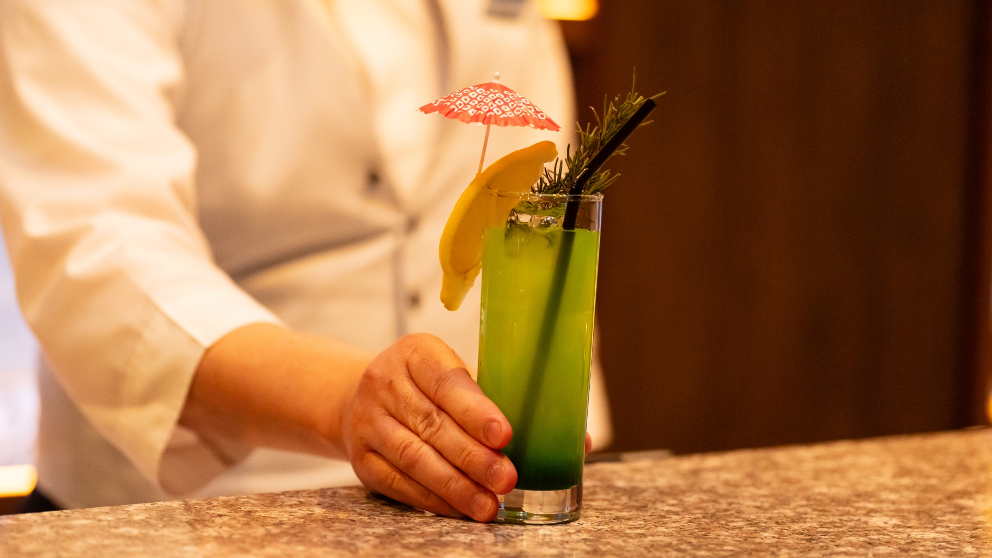 BAR／ご滞在中に一杯いかがでしょうか。