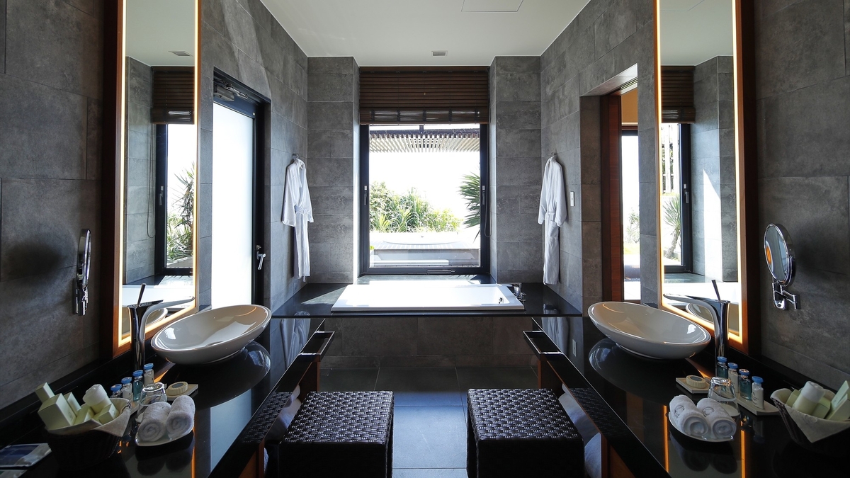 THE HIRAMATSU HOTELS&RESORTS 宜野座(部屋(水回り))
