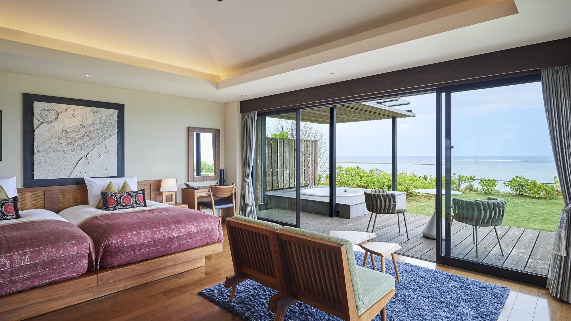 THE HIRAMATSU HOTELS&RESORTS 宜野座(部屋(ベッドルーム))