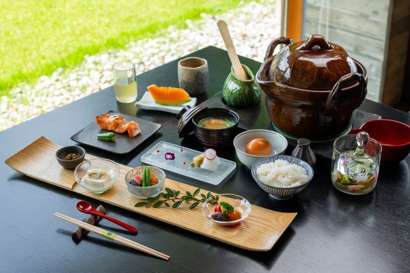 【ANNEX 20周年記念】客室＆ディナーアップグレード特典付  スイートステイプラン（1泊2食付）