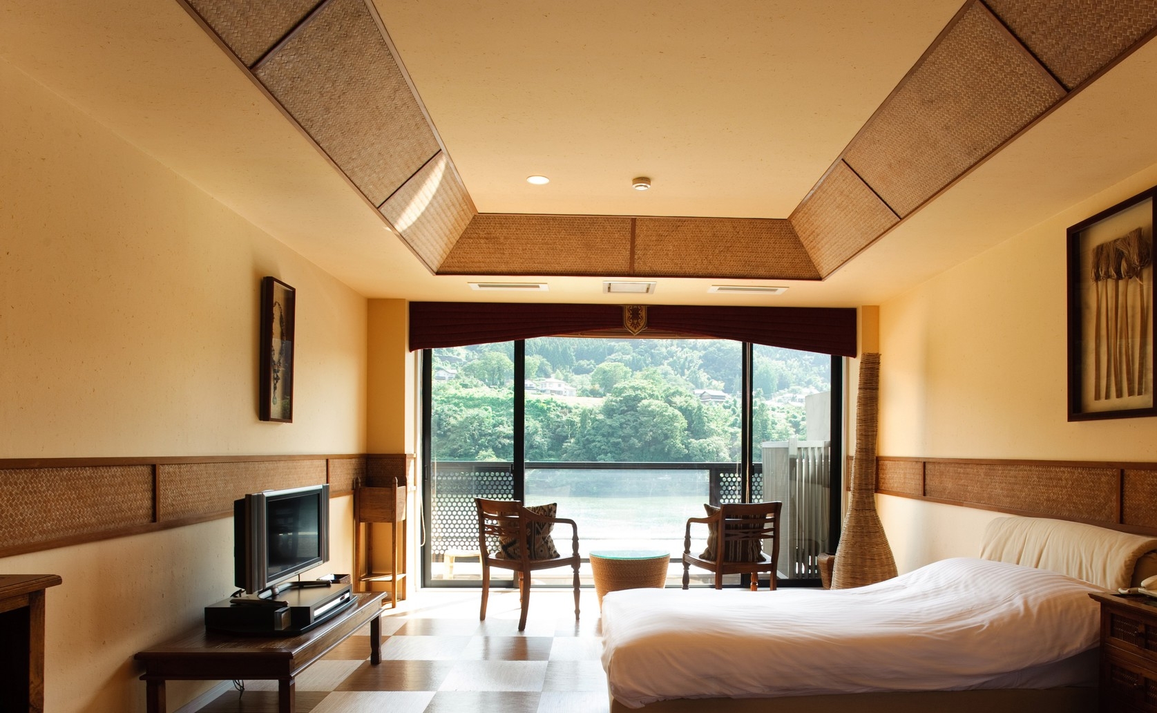 【女性限定 ひとり贅沢 】アロマトリートメント×温石浴×美食　私だけのリトリートプラン（1泊3食付）