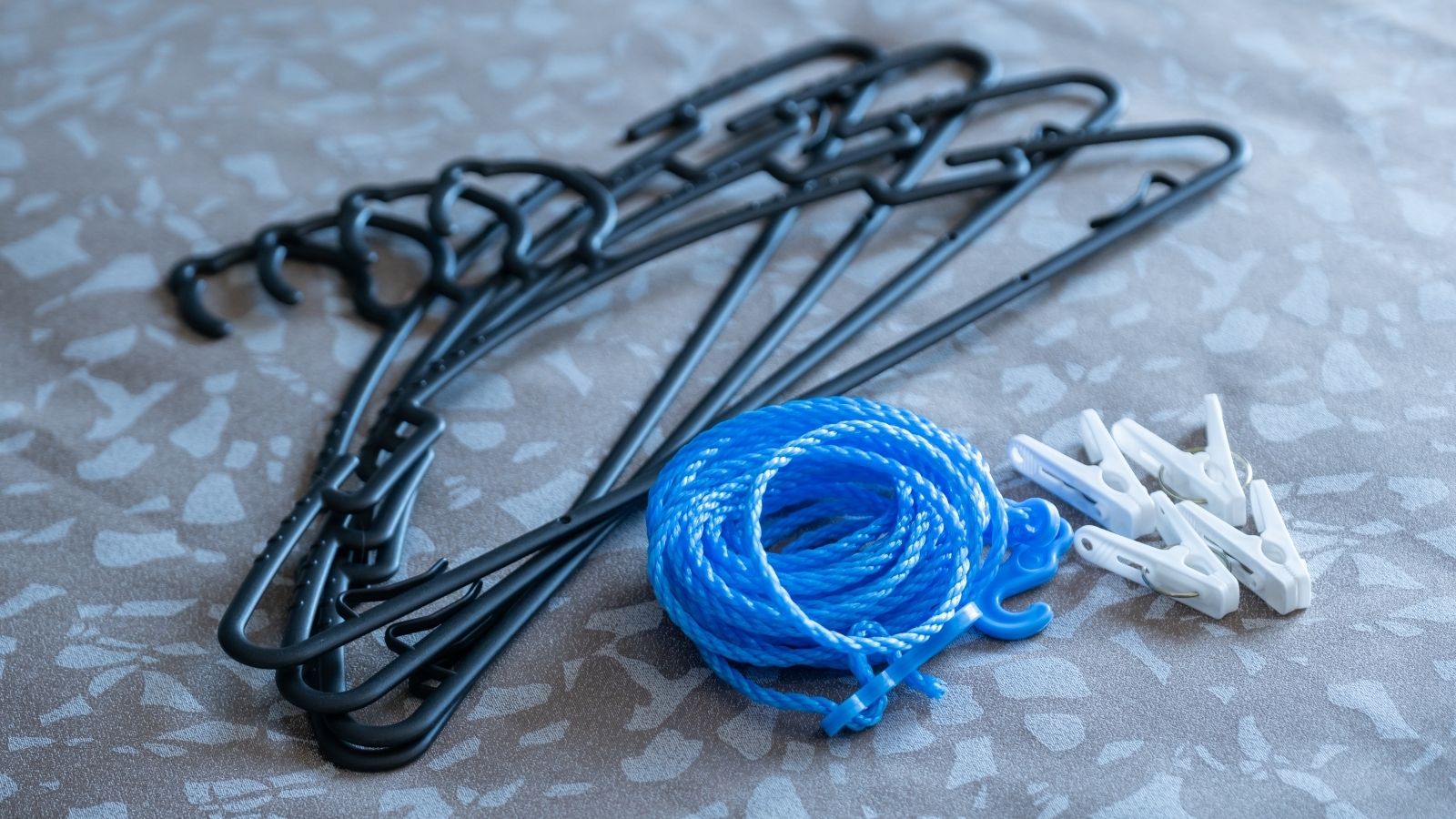 ハンガー・洗濯ばさみ