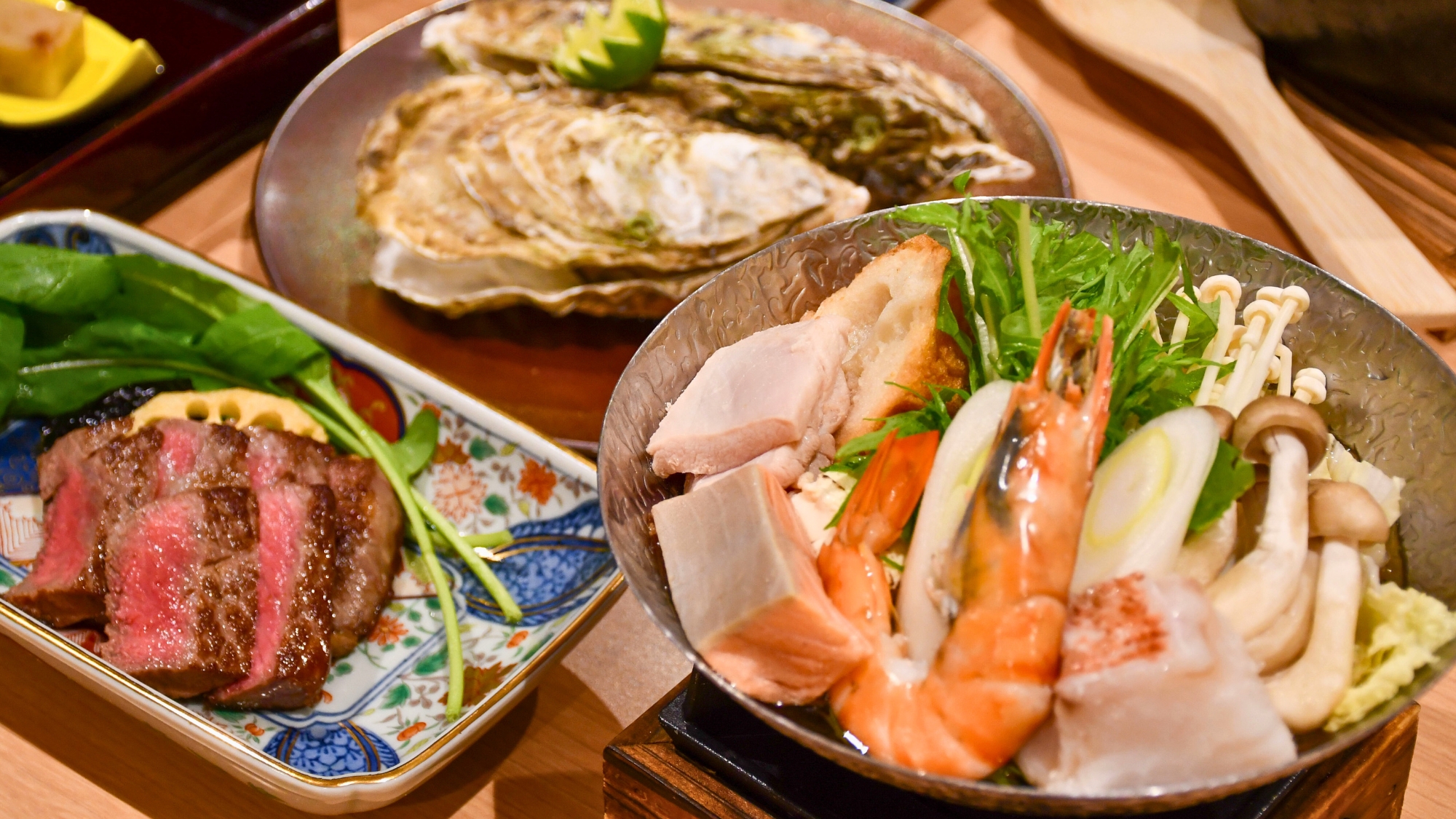 【冬のおまかせ嵯峨会席一例】冬のメインはあったか寄せ鍋♪旬の牡蠣と牛タンほか宮城の旬菜を満喫。