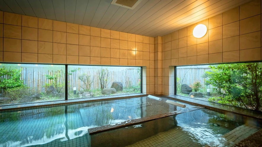 大浴場・準天然温泉「松島・嵯峨の湯」思いっきり身体をのばして寛ぎの時間