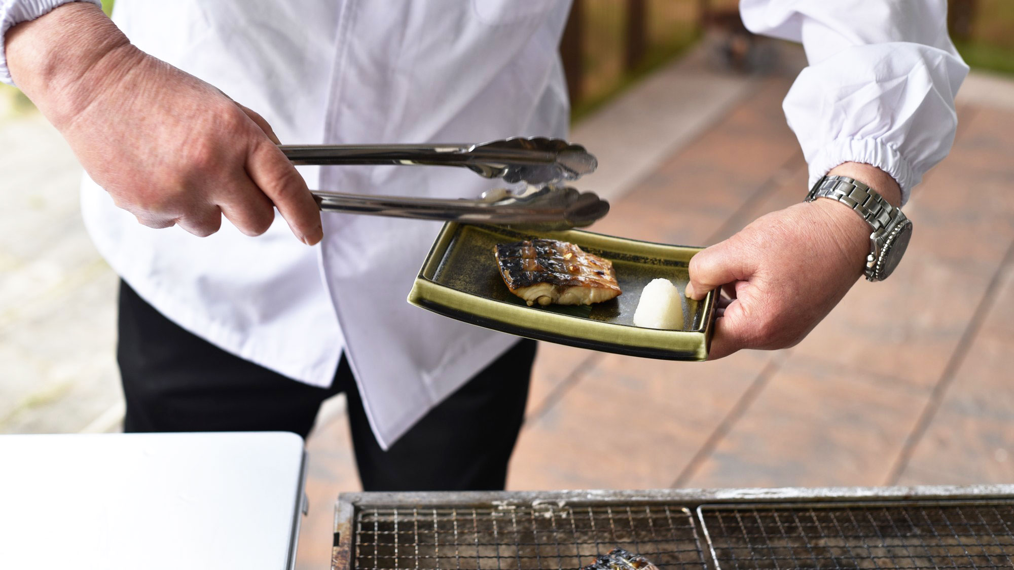 目の前で焼き上げるライブ感も楽しめる、ちょっと特別な朝のひとときを