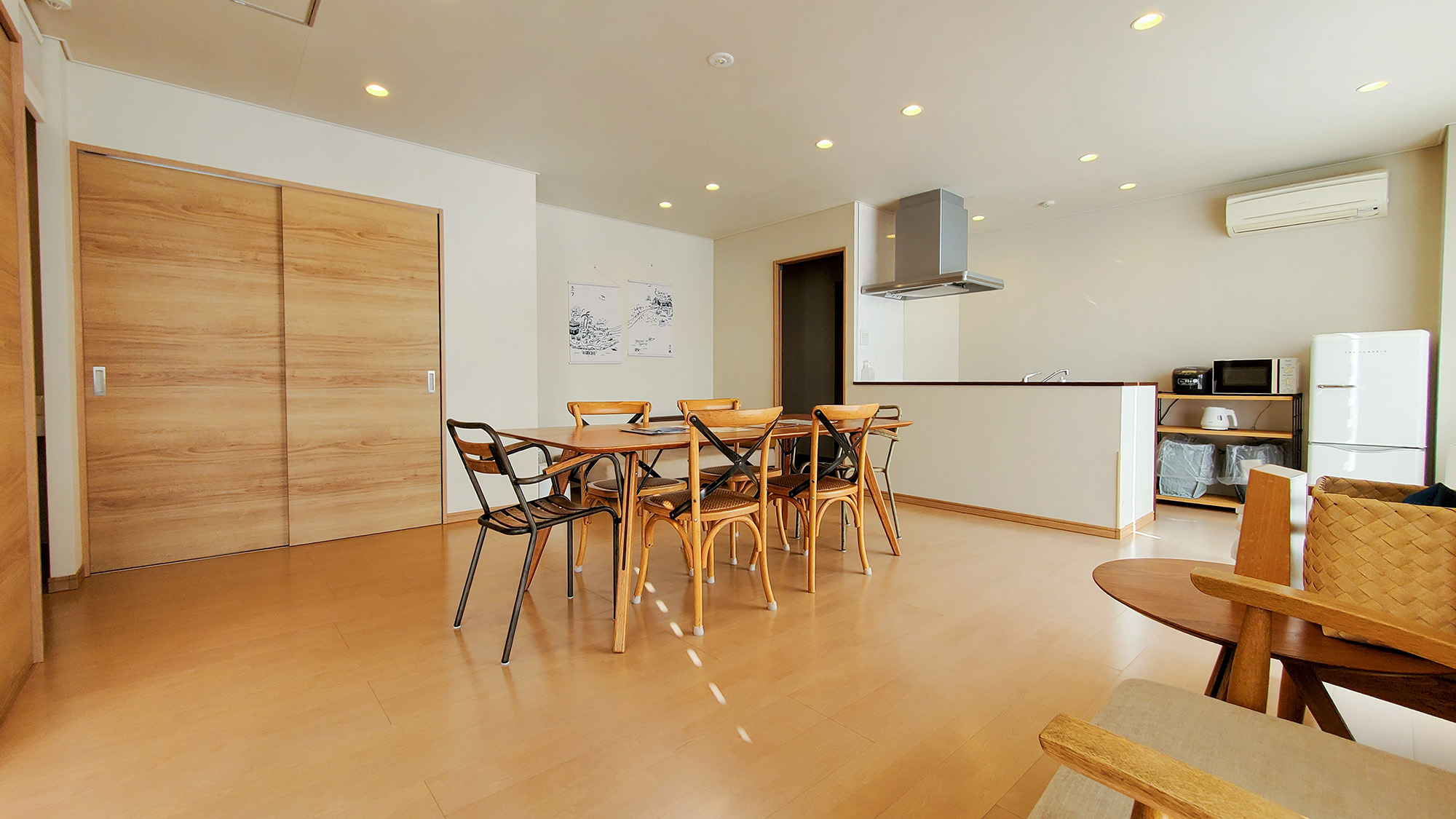 #Stay&Room_210コンドミニアム ファミリータイプ_リビング (3)