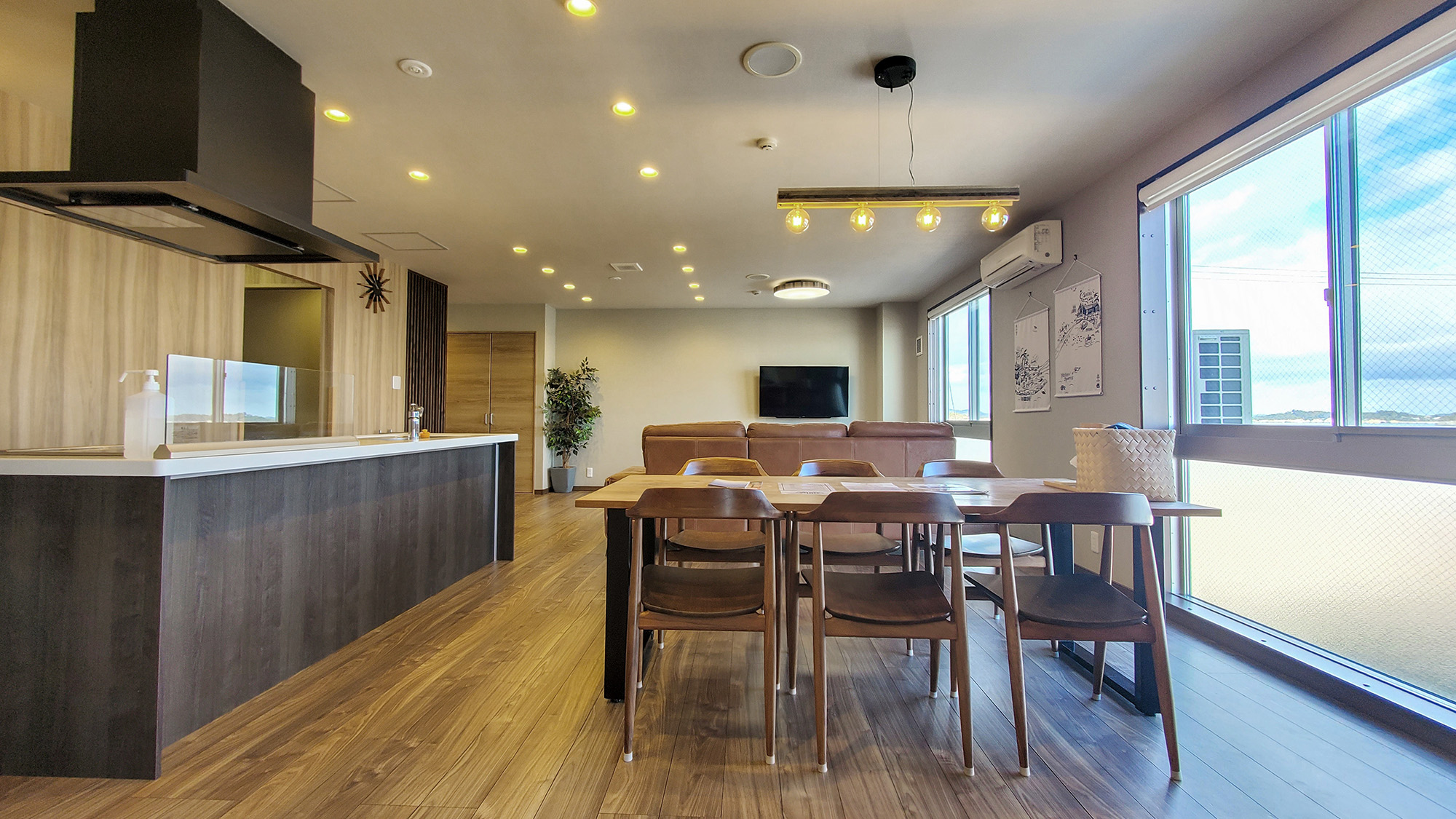 #Stay&Room_201コンドミニアムラグジュアリータイプ_リビング (7)