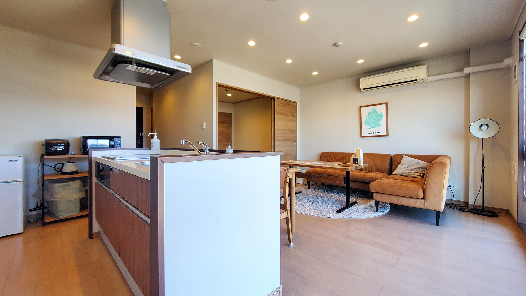 #Stay&Room_205コンドミニアムマイクロタイプ_リビング_B・T別