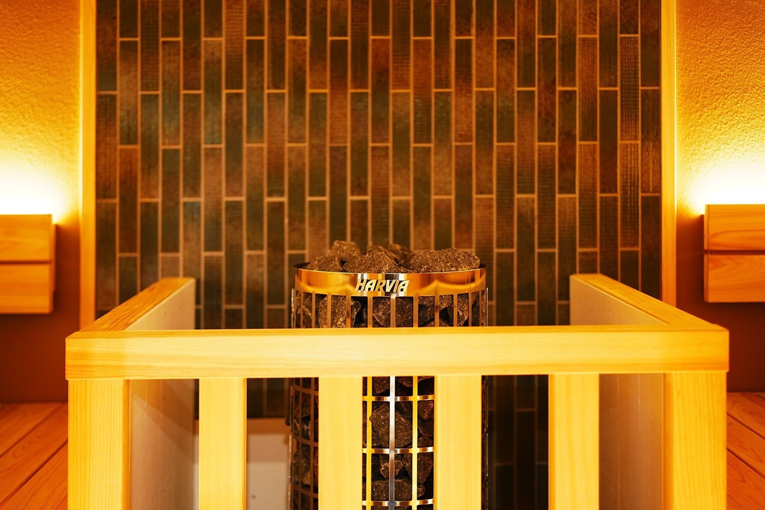 【1人2杯分のカニ三昧】お手頃価格で大満足！カニすき大鍋＆カニ刺し＆焼きガニ＋但馬牛ステーキ！